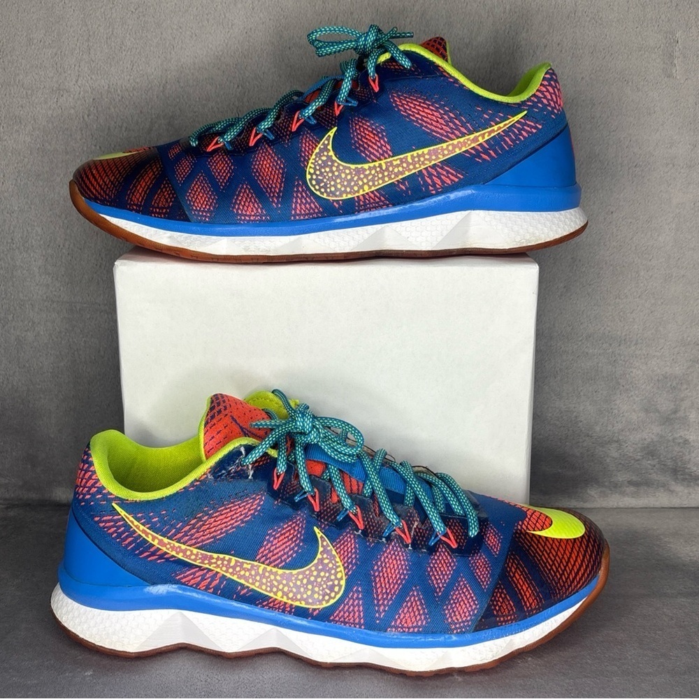Nike CJ3 Trainer Calvin Johnson Radioactive Sneakers Mens 12 Rare